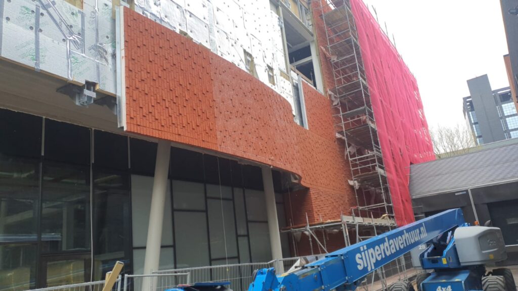 Gebouw van Pathé! in aanbouw